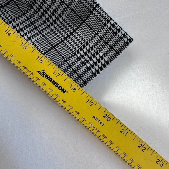 Divided Black and White Plaid Blazer Size XSmall Pockets 28 Inch Open Front - Picture 6 of 7